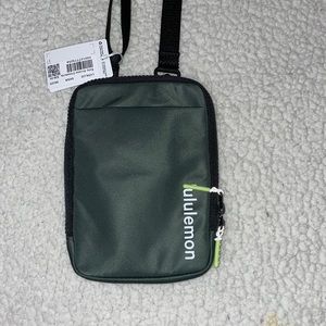 Lululemon Cross-body Fanny pack